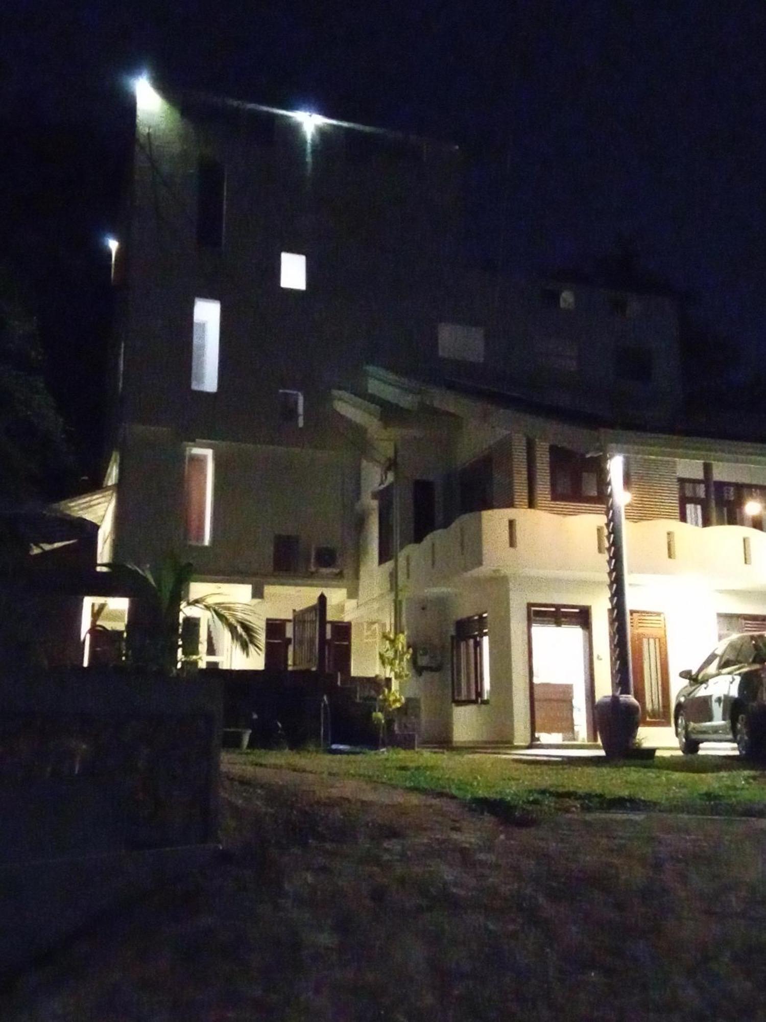 The Moose Weligama Bed and Breakfast Εξωτερικό φωτογραφία